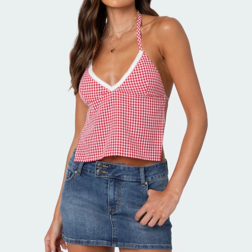 Edikted charmaine open back gingham top size m but I’d say it’s more of a s/m